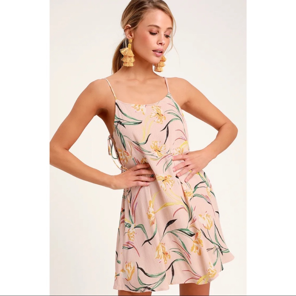 NEW - O’Neill Dress
